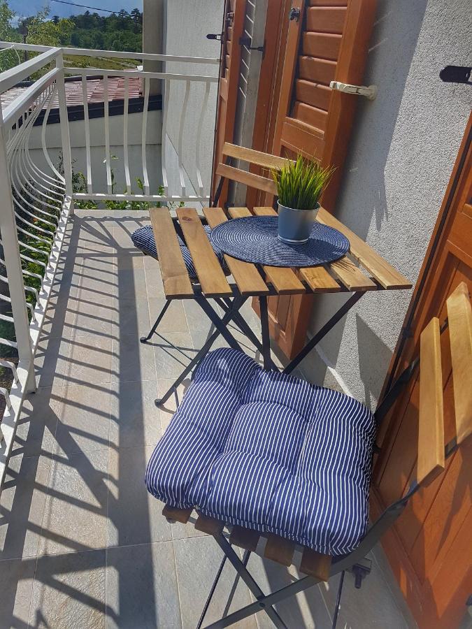 Apartman Luka スヴェティ・ユライ エクステリア 写真